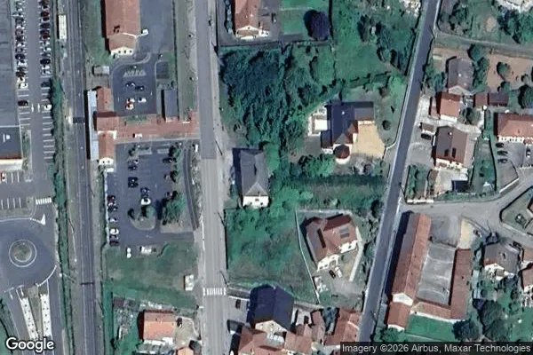 Avenue Charles de Gaulle, Étival-Clairefontaine