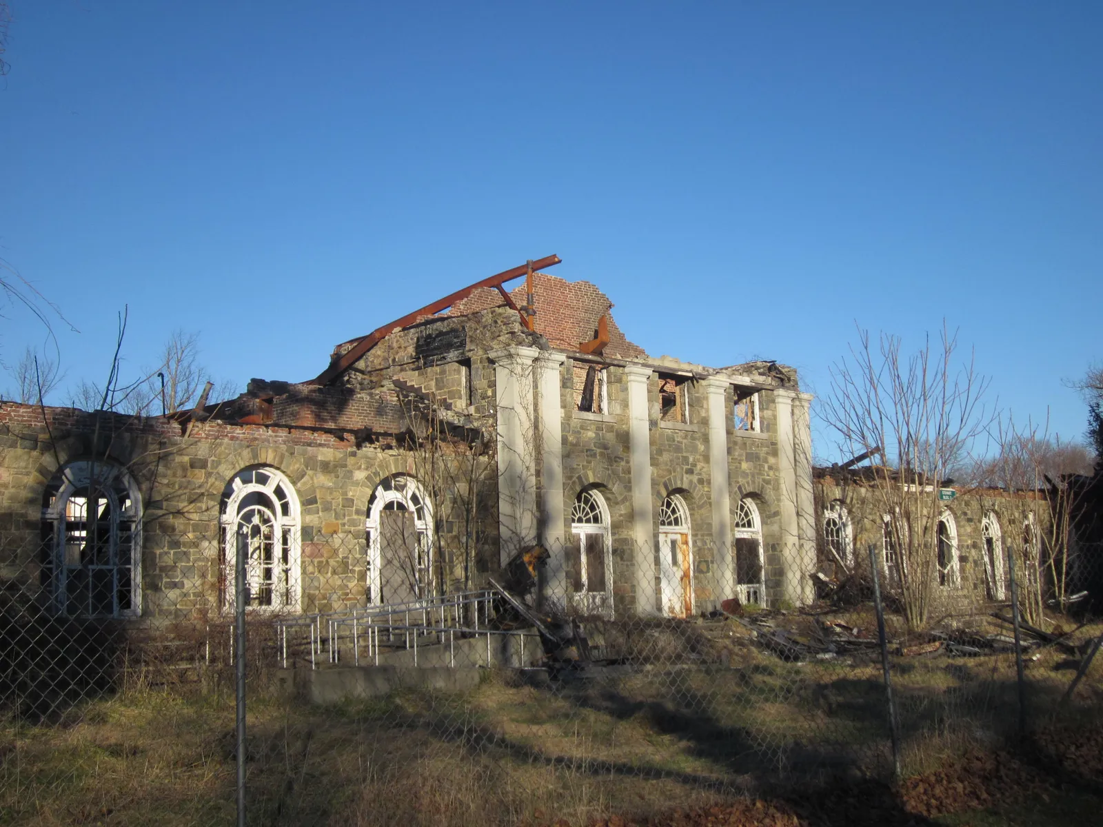 Bâtiment en ruine de Letchworth Village dans l'État de New York