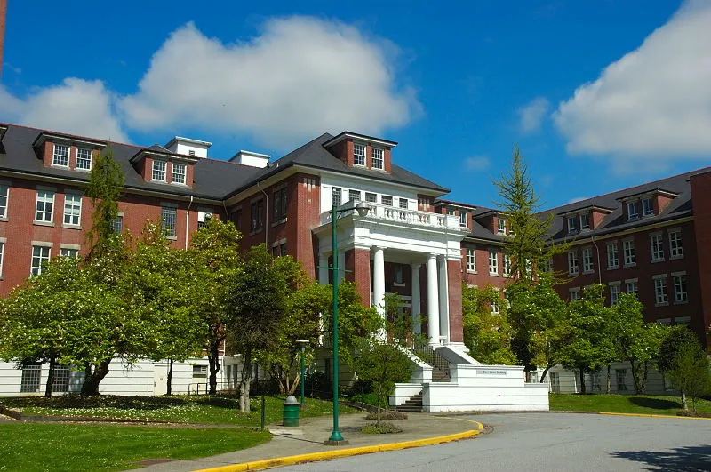 Pavillon abandonné de l'hôpital psychiatrique Riverview à Coquitlam, au Canada