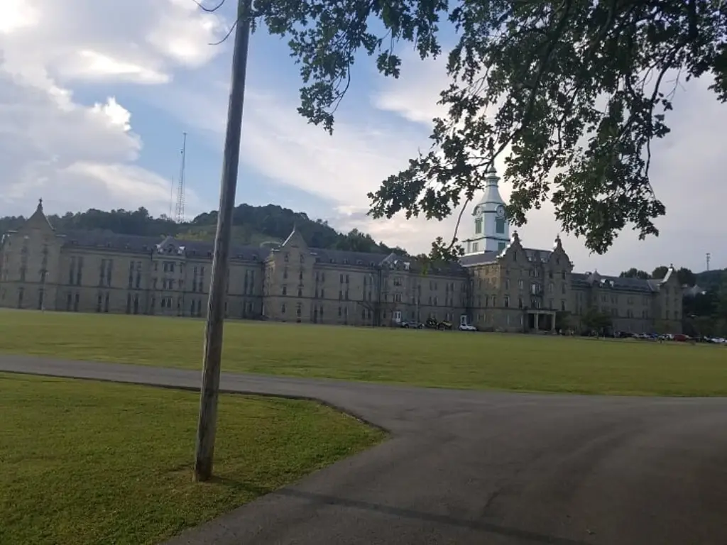 Abandoned Places in West Virginia: 10 Best Sites (Free GPS)