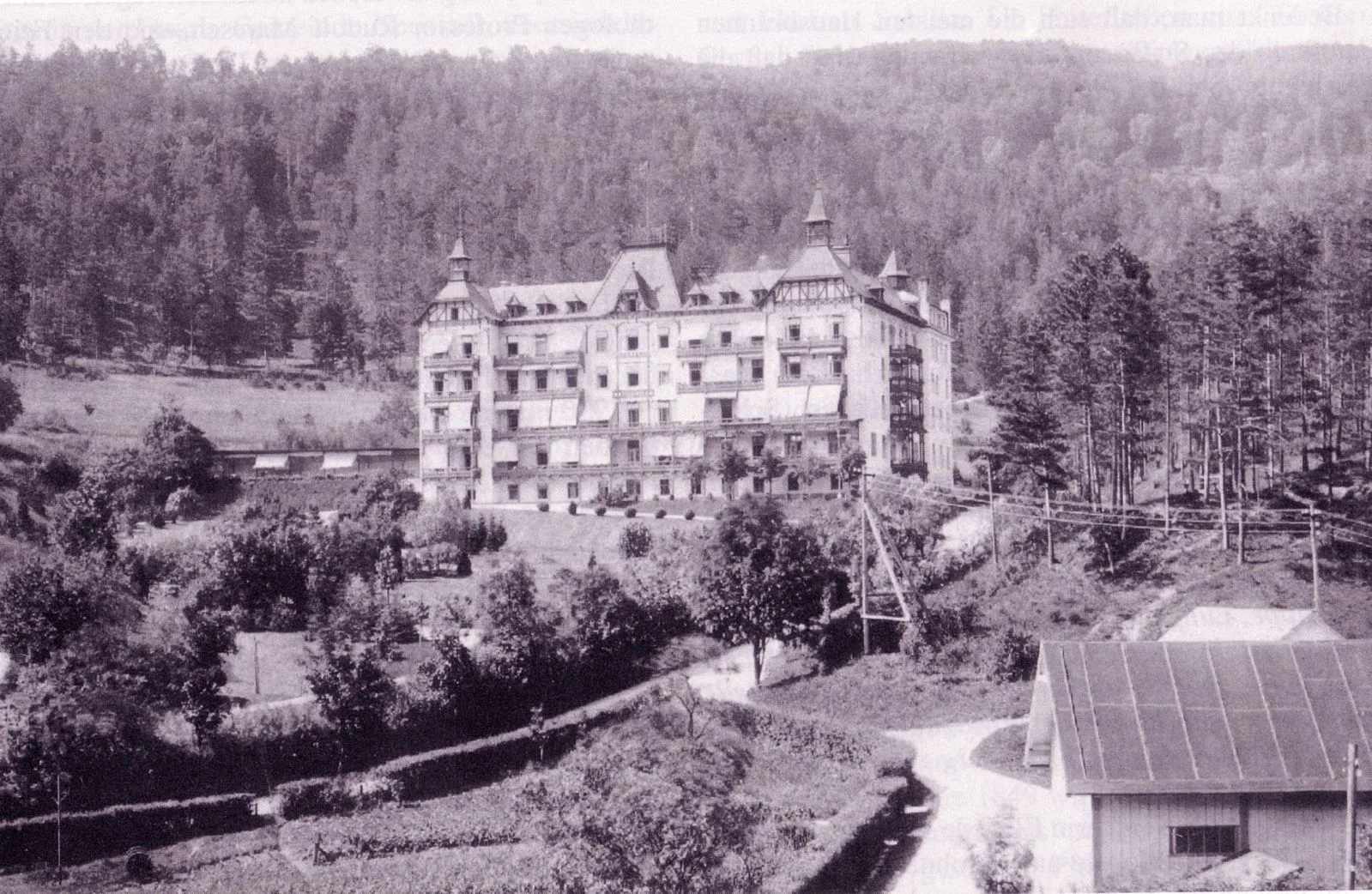 Das Sanatorium Wienerwald in Feichtenbach um 1904