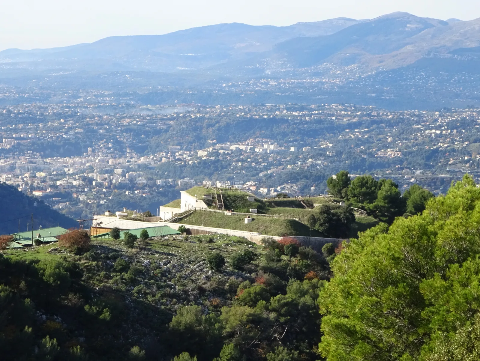 Urbex à Nice : 4 lieux abandonnés à explorer (2026)